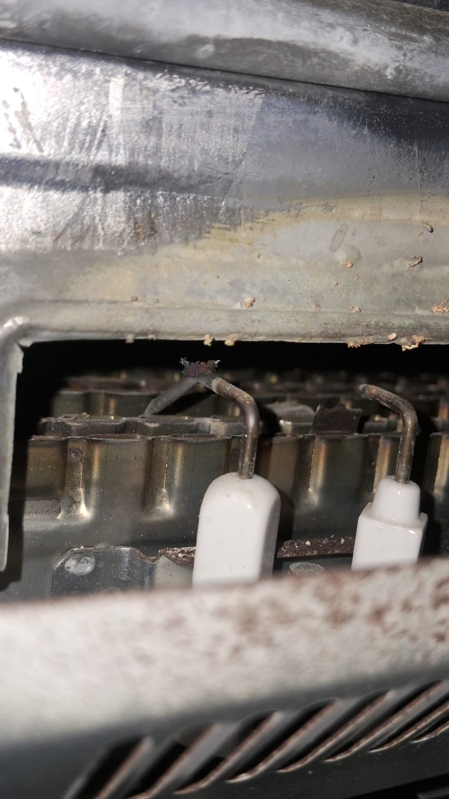 Sistema de queimadores internos de aquecedor a gás - Manutenção V8 Aquecedores